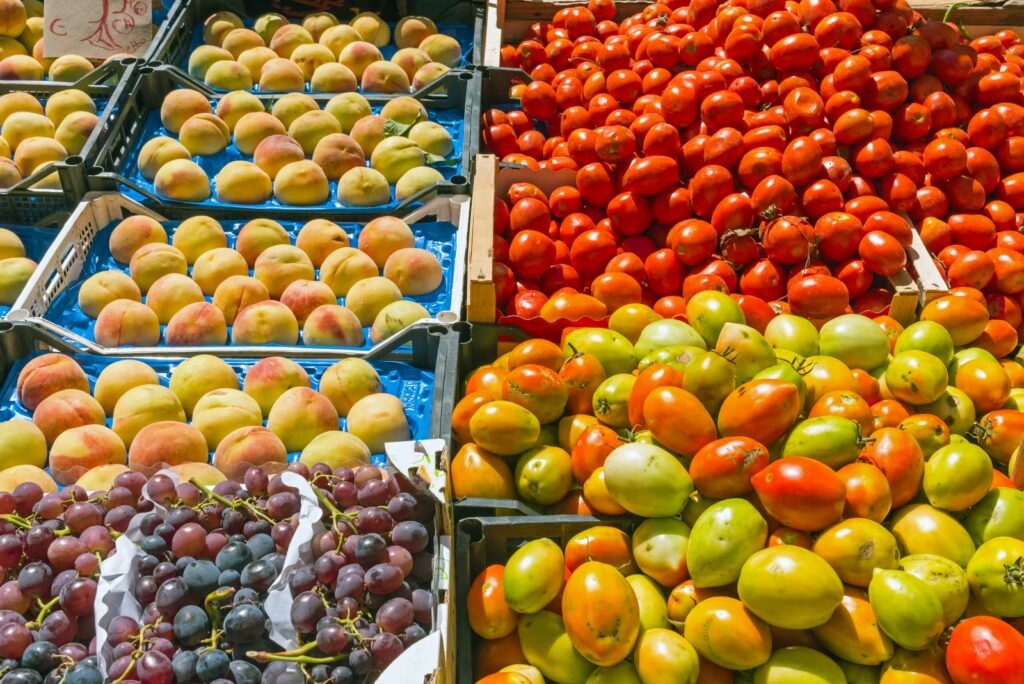 ecuafruits_mayorista-de-frutas-verduras-hortalizas-restauracion-hosteleria-comercios_madrid-distribucion-a-empresas_frutas-de-temporada-en-España_blog